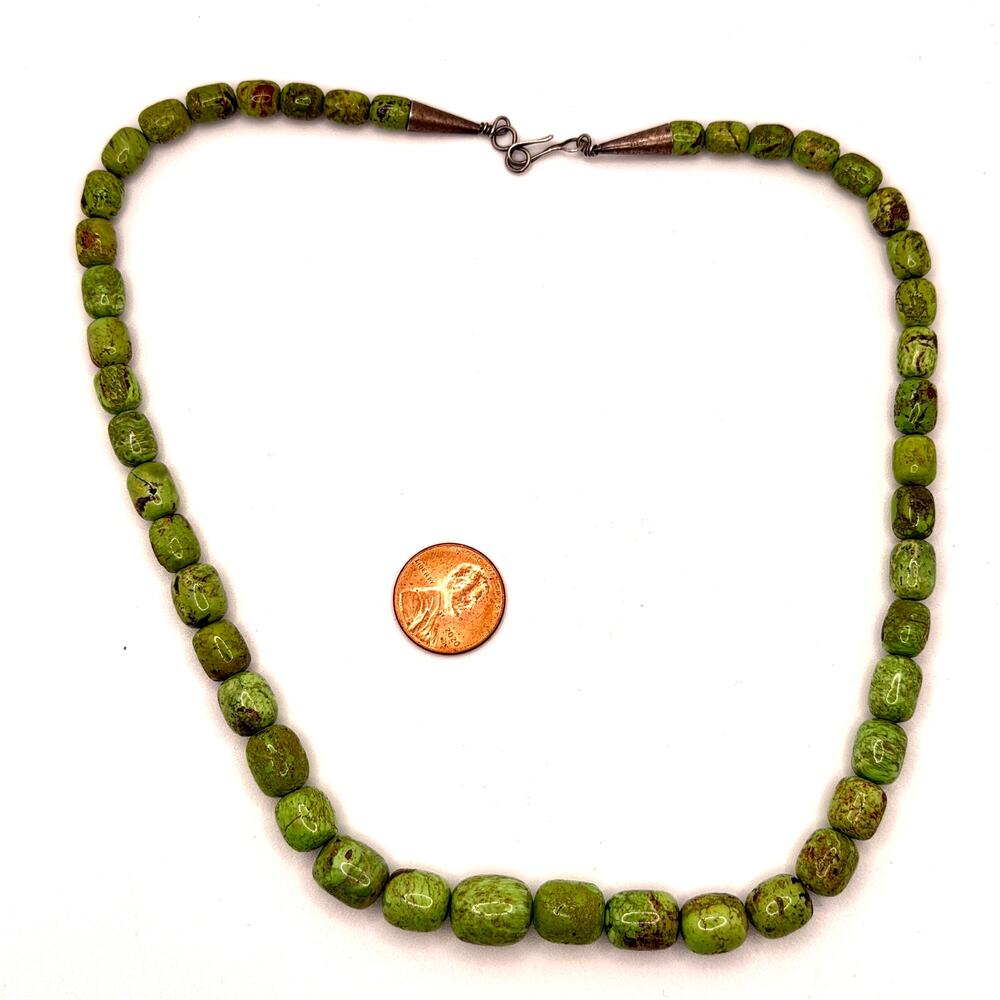 Vintage 90s Signed SE Sterling Silver Apple Green Gaspeite Barrel Necklace